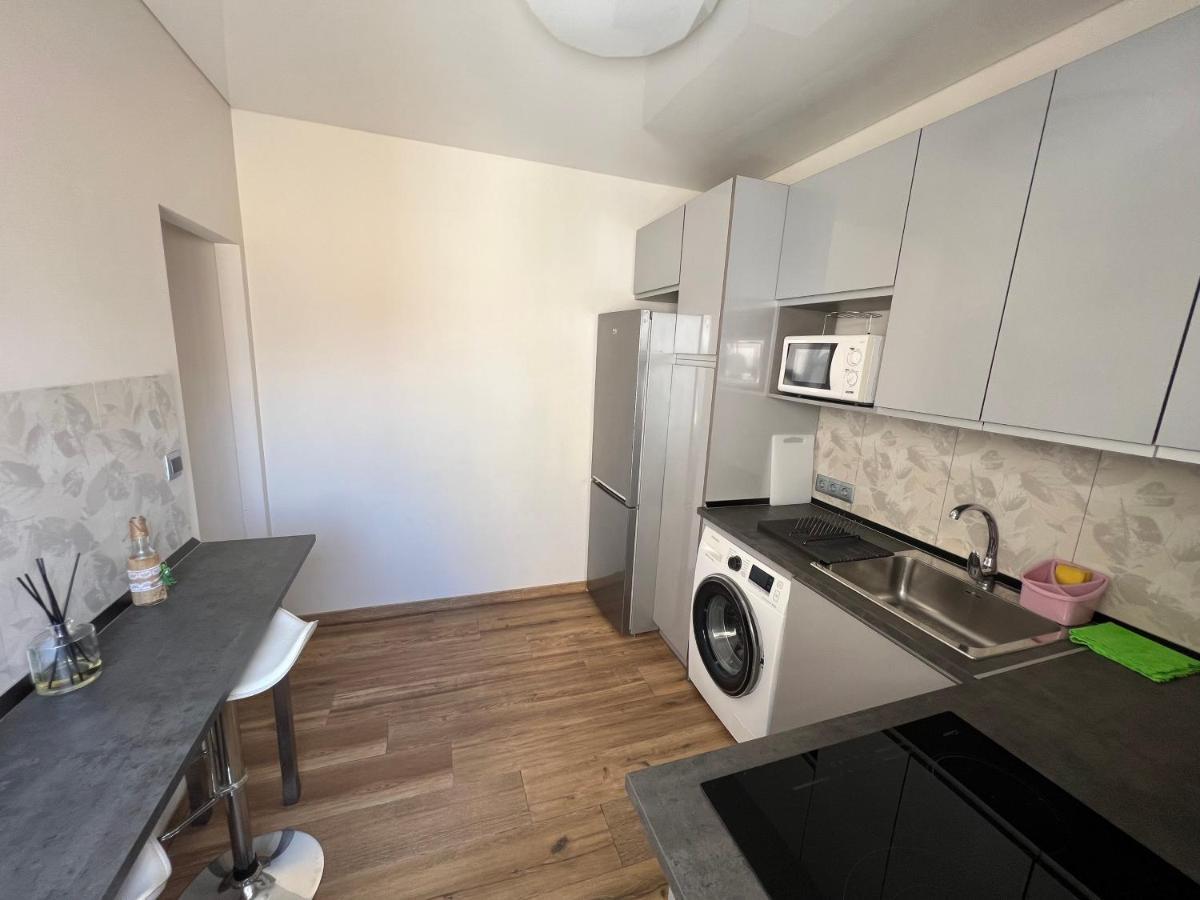 Genuar Apartments Malaga Center. Free Parking Zewnętrze zdjęcie