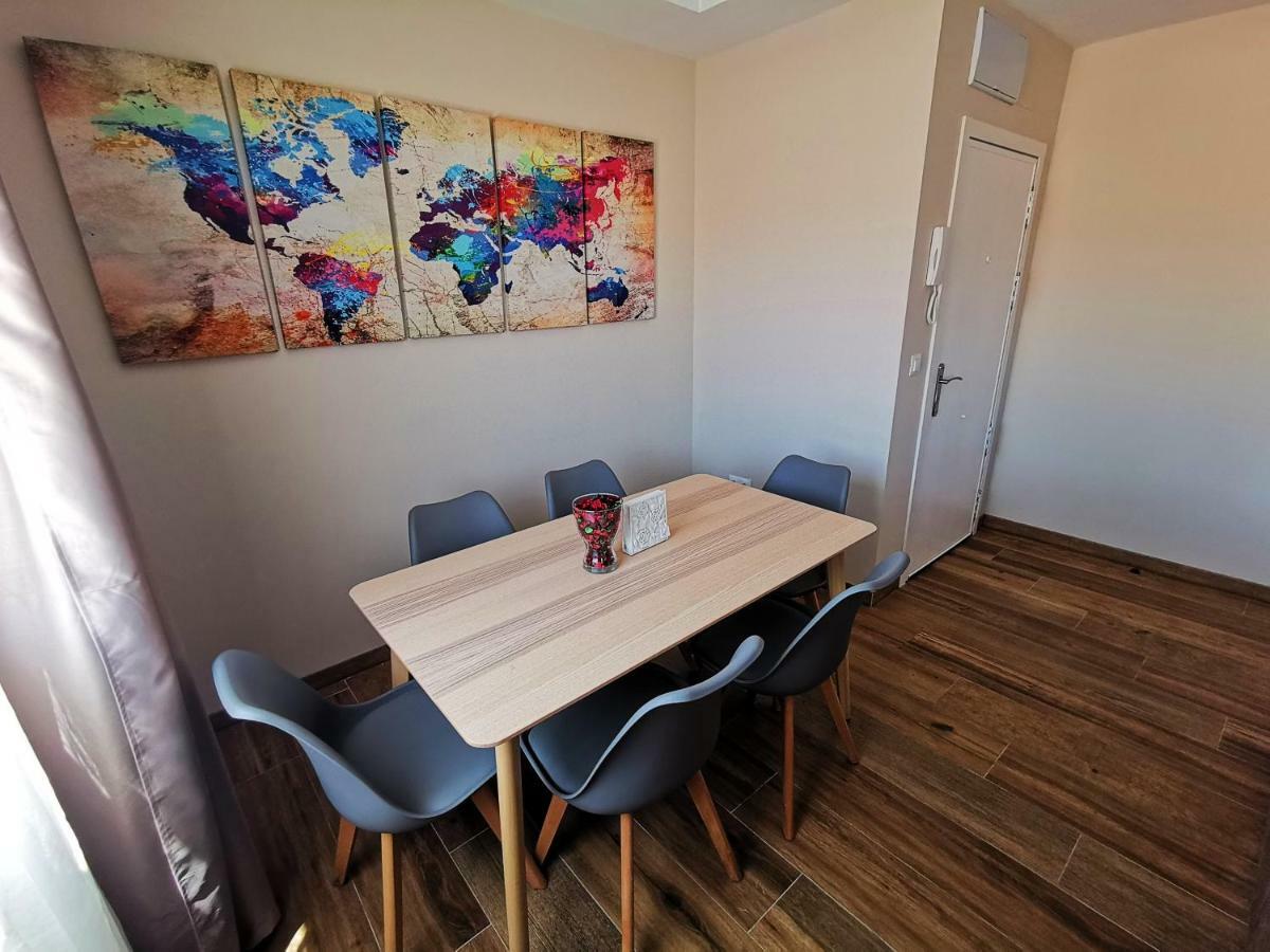 Genuar Apartments Malaga Center. Free Parking Zewnętrze zdjęcie