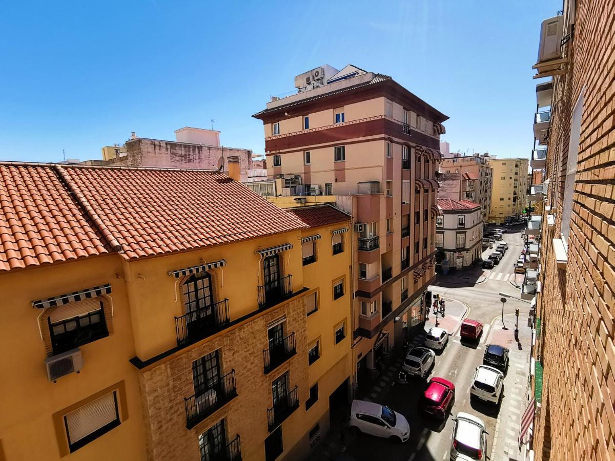 Genuar Apartments Malaga Center. Free Parking Zewnętrze zdjęcie